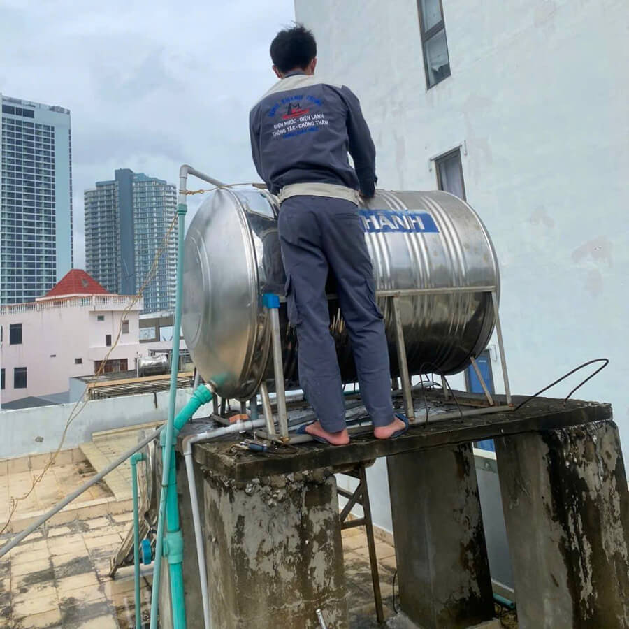 ve sinh bon nuoc da nang